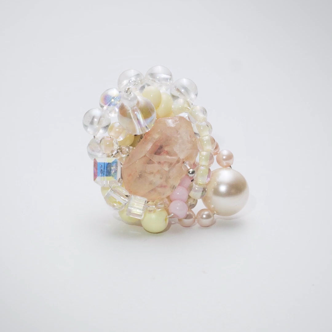 Dreamland Fantasy Imagination Ear Studs MJ101