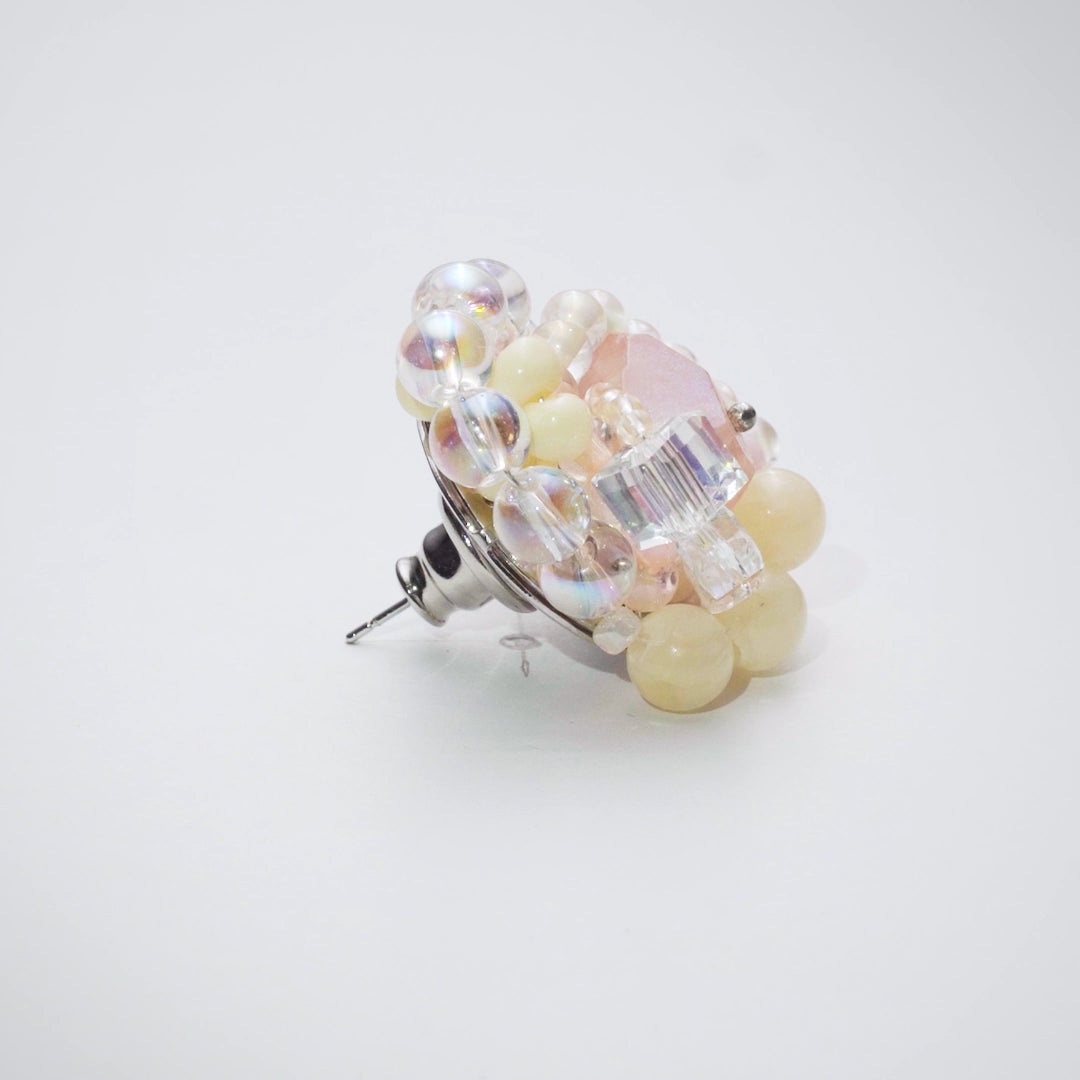 Dreamland Fantasy Imagination Ear Studs MJ102