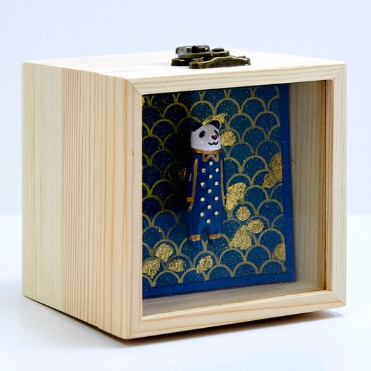 Hand drawn Panda XM009